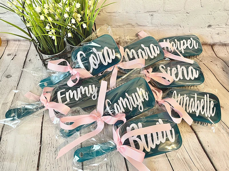 Custom Bridesmaid Gifts Personalized Hair Brushes Trendy Accessories Paddle Brush Bridal Party Hen Night Bachelorette Favors