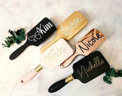 Custom Bridesmaid Gifts Personalized Hair Brushes Trendy Accessories Paddle Brush Bridal Party Hen Night Bachelorette Favors